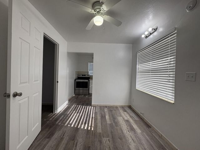 316 NE 3rd Street 4, Hallandale Beach, FL 33009