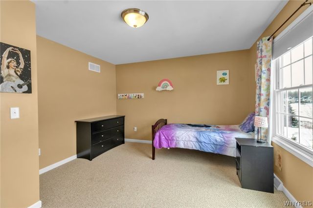 26 Sterling Place, Lancaster, NY 14086