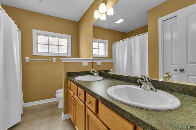 26 Sterling Place, Lancaster, NY 14086