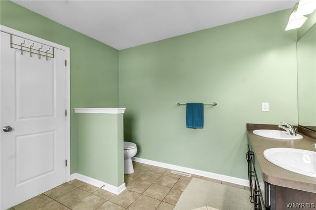 26 Sterling Place, Lancaster, NY 14086