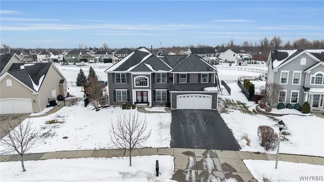 26 Sterling Place, Lancaster, NY 14086