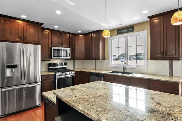 26 Sterling Place, Lancaster, NY 14086