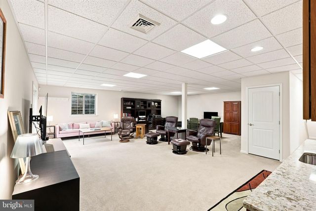 1005 BRIARWOOD CT, Lebanon, PA 17042