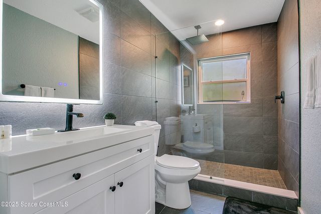 450 S Brevard Avenue, Cocoa Beach, FL 32931