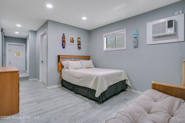 450 S Brevard Avenue, Cocoa Beach, FL 32931