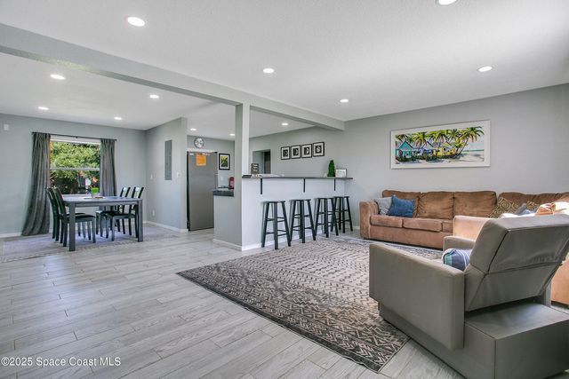 450 S Brevard Avenue, Cocoa Beach, FL 32931