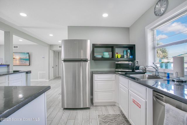 450 S Brevard Avenue, Cocoa Beach, FL 32931