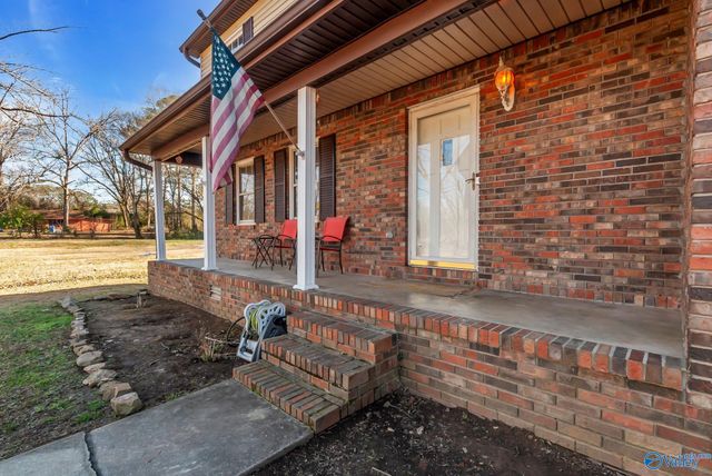 1230 Main Street W, Hartselle, AL 35640