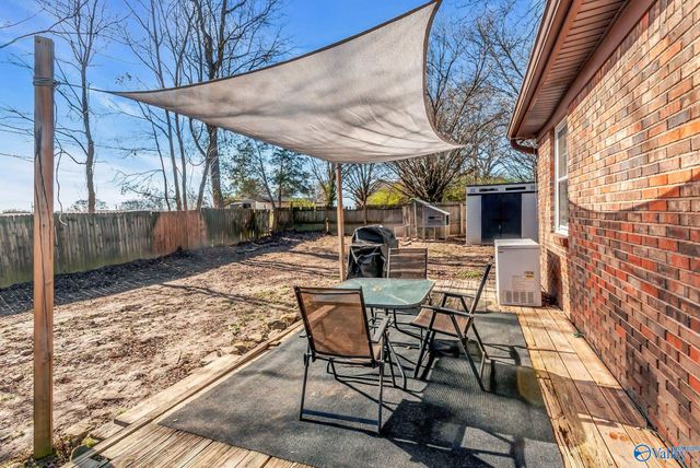 1230 Main Street W, Hartselle, AL 35640