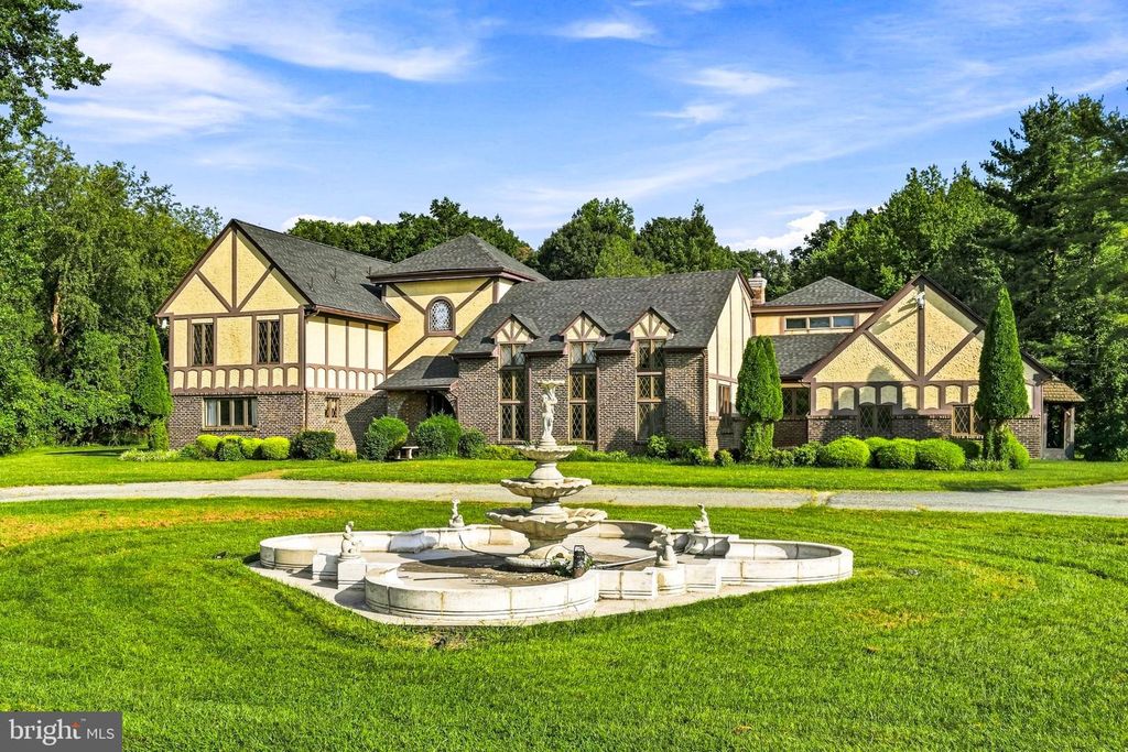 740 GARWOOD RD, MOORESTOWN, NJ 08057 — exterior