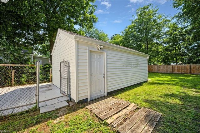 110 Maupin AVE, Portsmouth, VA 23702