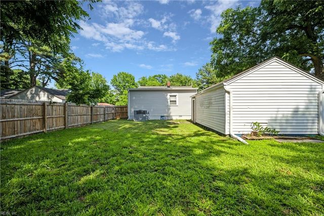 110 Maupin AVE, Portsmouth, VA 23702