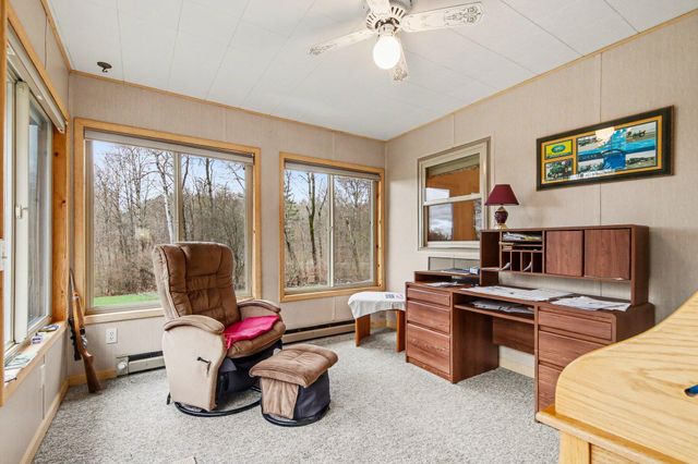 19710 230th Avenue, Paris, MI 49338