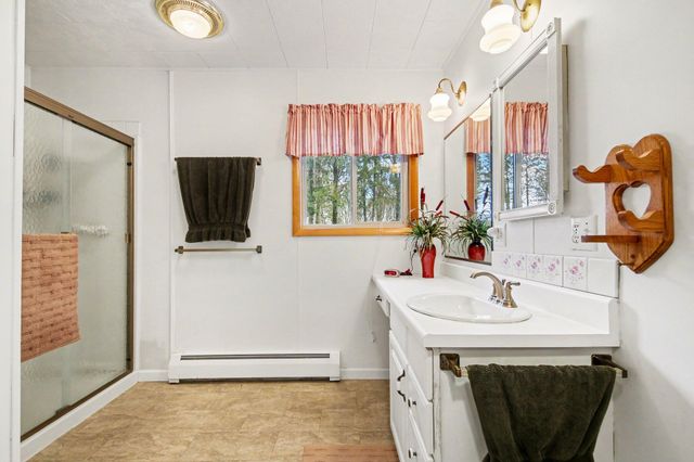 19710 230th Avenue, Paris, MI 49338