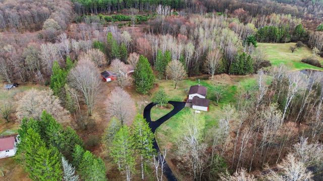 19710 230th Avenue, Paris, MI 49338