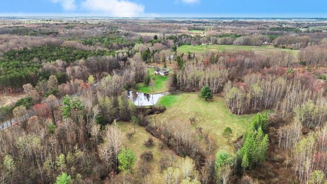 19710 230th Avenue, Paris, MI 49338
