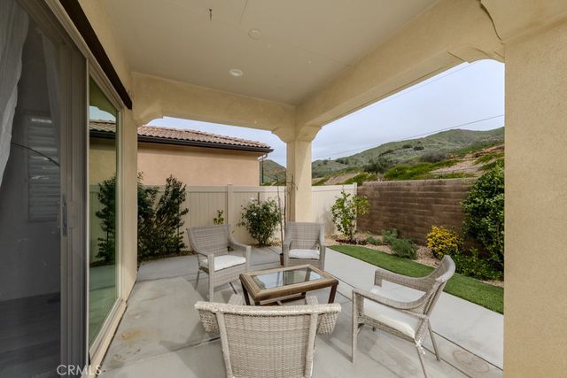 24142 Evesong, Corona, CA 92883