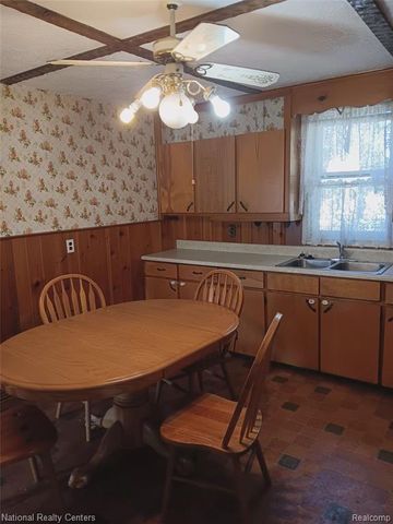 30429 Pardo Street, Garden City, MI 48135