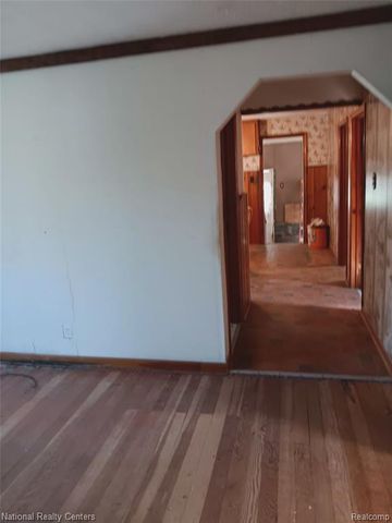 30429 Pardo Street, Garden City, MI 48135