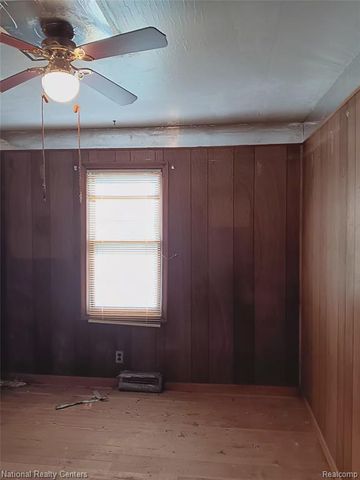 30429 Pardo Street, Garden City, MI 48135