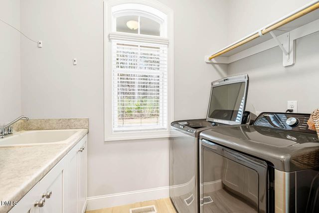 57 Vandalia Avenue, Chapel Hill, NC 27516