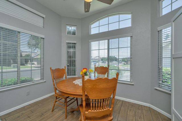 1884 Vaduz Ct, Manteca, CA 95337