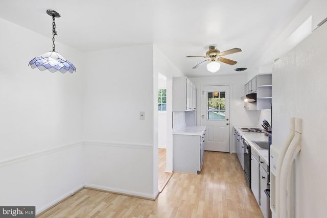 6817 CALVERTON DR, Hyattsville, MD 20782