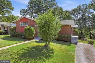 6817 CALVERTON DR, Hyattsville, MD 20782