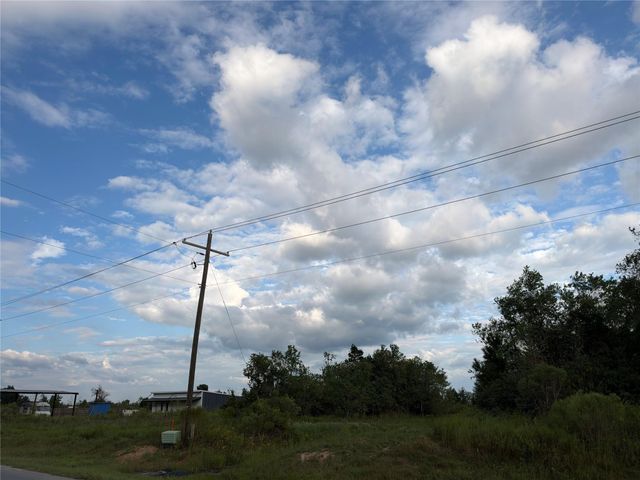 1248 County Road 3570, Cleveland, TX 77327