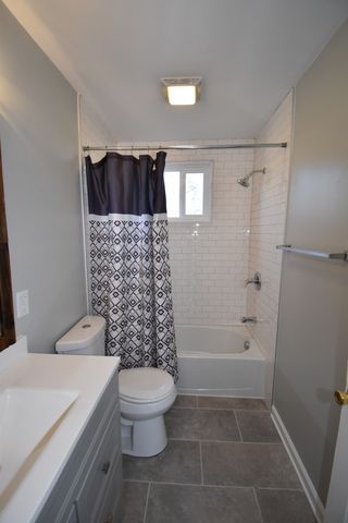 944 E Happy Hollow Dr, Clarksville, TN 37040