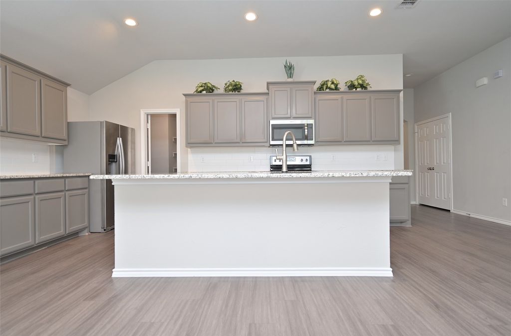 9212 Glen Mills Trail, Fort Worth, TX 76179 — photo 5