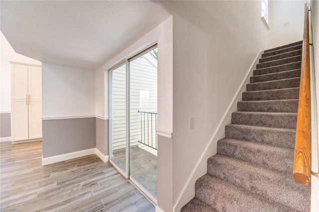 9809 Richmond Avenue D5, Houston, TX 77042