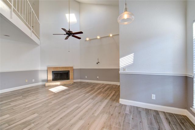 9809 Richmond Avenue D5, Houston, TX 77042