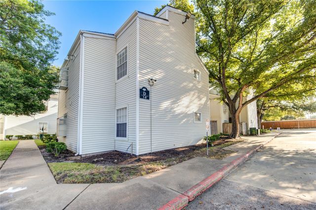 9809 Richmond Avenue D5, Houston, TX 77042