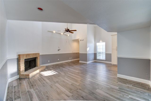 9809 Richmond Avenue D5, Houston, TX 77042