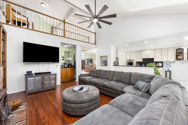 10165 Snowy Owl Way, Auburn, CA 95603