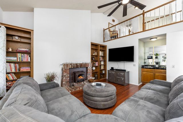 10165 Snowy Owl Way, Auburn, CA 95603