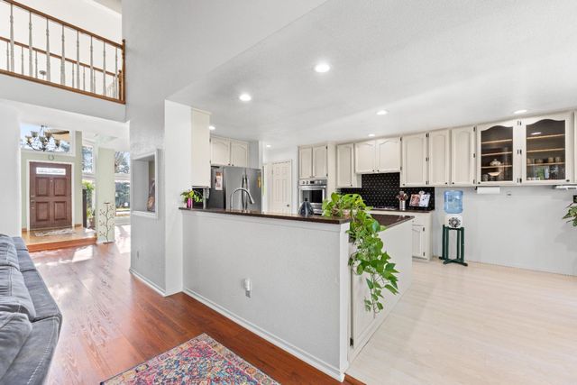 10165 Snowy Owl Way, Auburn, CA 95603