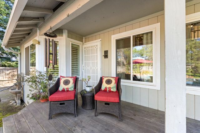 10165 Snowy Owl Way, Auburn, CA 95603