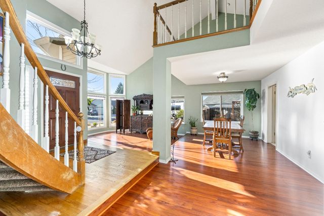 10165 Snowy Owl Way, Auburn, CA 95603