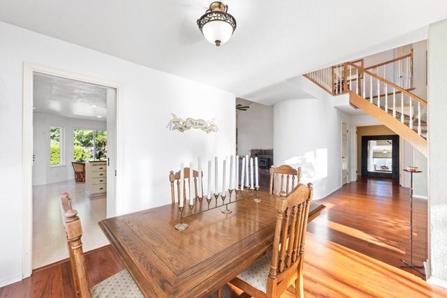 10165 Snowy Owl Way, Auburn, CA 95603