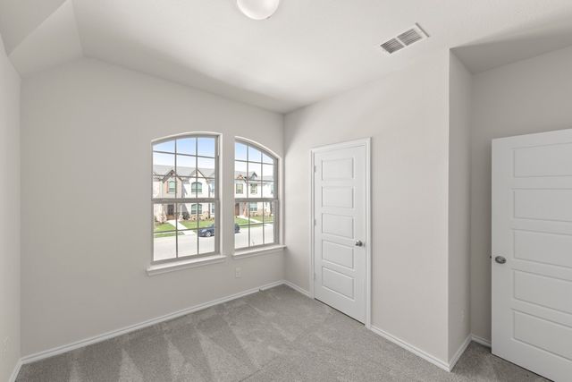 4603 Avion Drive, Sanger, TX 76266