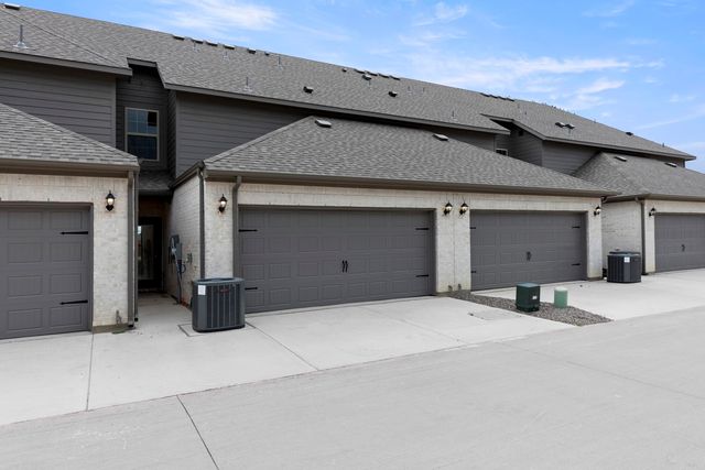 4603 Avion Drive, Sanger, TX 76266