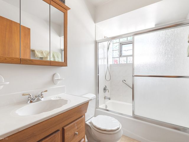 1306 E 88th Place, Chicago, IL 60619