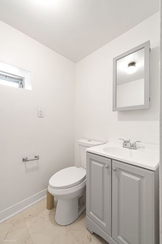 1306 E 88th Place, Chicago, IL 60619