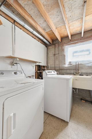 1306 E 88th Place, Chicago, IL 60619