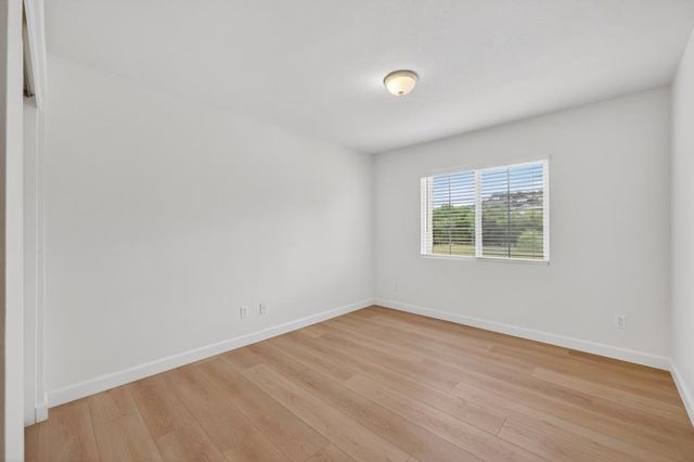 1321 Muirkirk Ct, Folsom, CA 95630