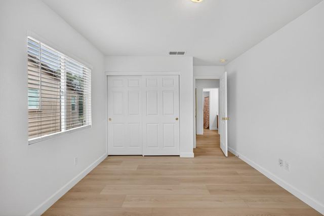 1321 Muirkirk Ct, Folsom, CA 95630