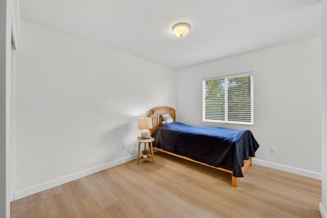 1321 Muirkirk Ct, Folsom, CA 95630