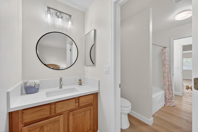 1321 Muirkirk Ct, Folsom, CA 95630